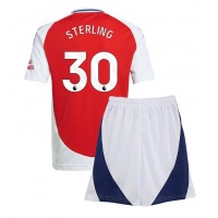 Arsenal Raheem Sterling #30 Replika babykläder Hemmaställ Barn 2024-25 Kortärmad (+ korta byxor)